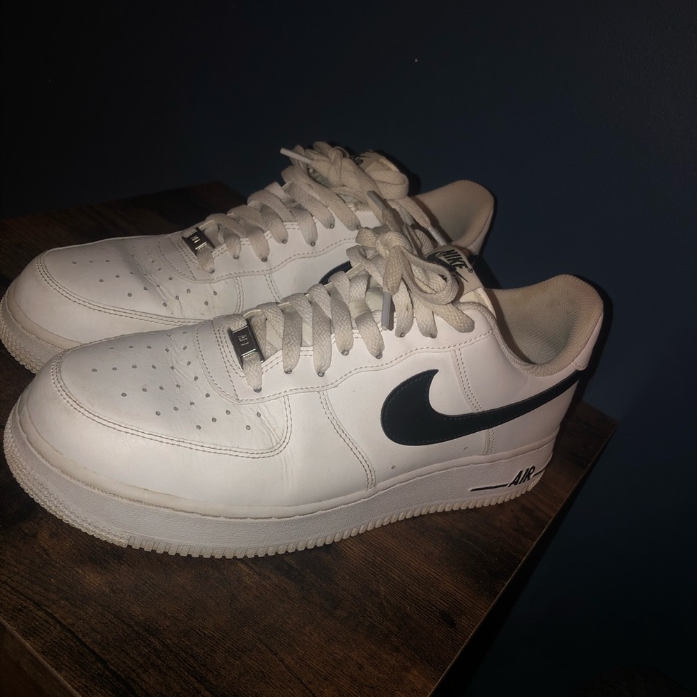 Nike Air Force 1
